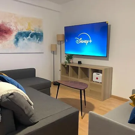 A 15 Minutos De La Judería Con Parking Apartamento *