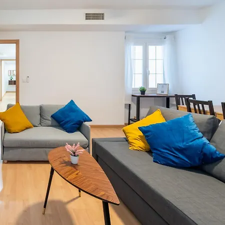 A 15 Minutos De La Judería Con Parking Apartamento