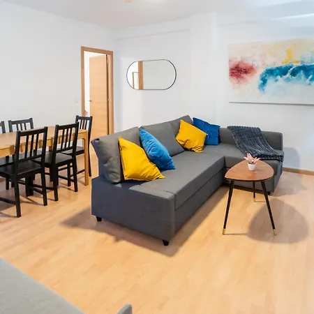 A 15 Minutos De La Juderia Con Parking *