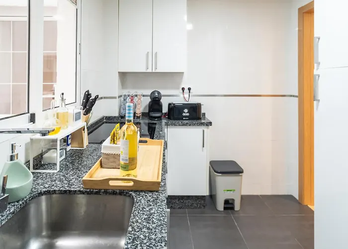 Apartamento A 15 Minutos De La Judería Con Parking *