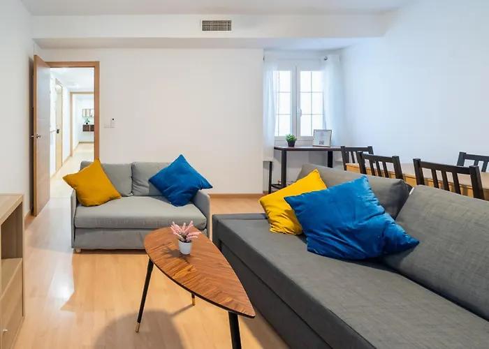 A 15 Minutos De La Judería Con Parking Apartamento